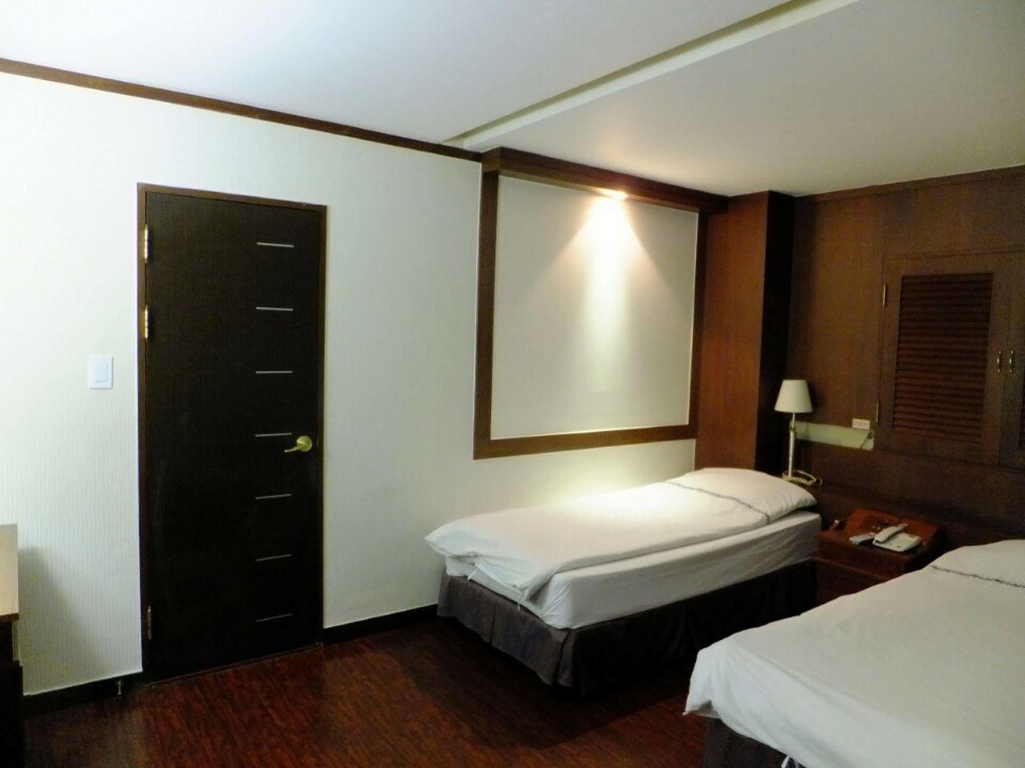 סיאול New Boolim Tourist Hotel מראה חיצוני תמונה