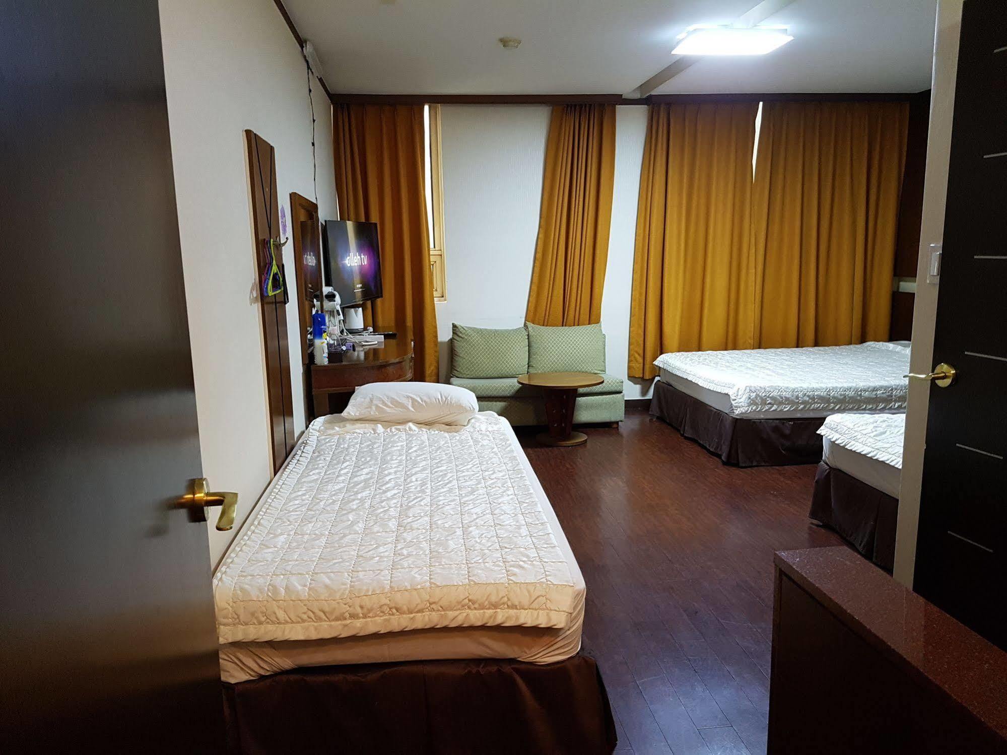 סיאול New Boolim Tourist Hotel מראה חיצוני תמונה